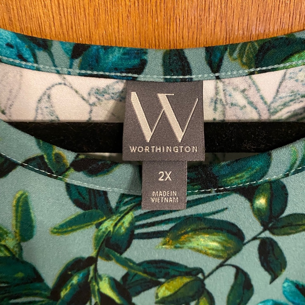 🌴NWT WORTHINGTON Beautiful Blouse - Picture 2 of 4